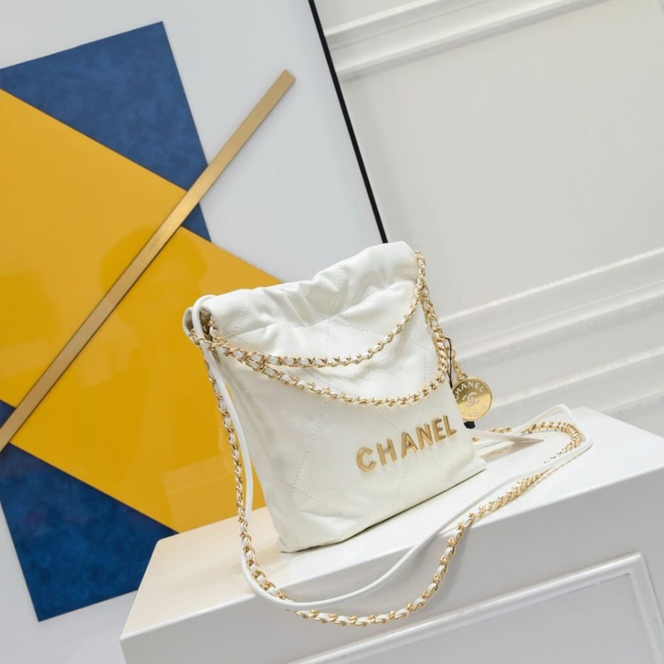 CHANEL 22 MINI HANDBAG - Image 3