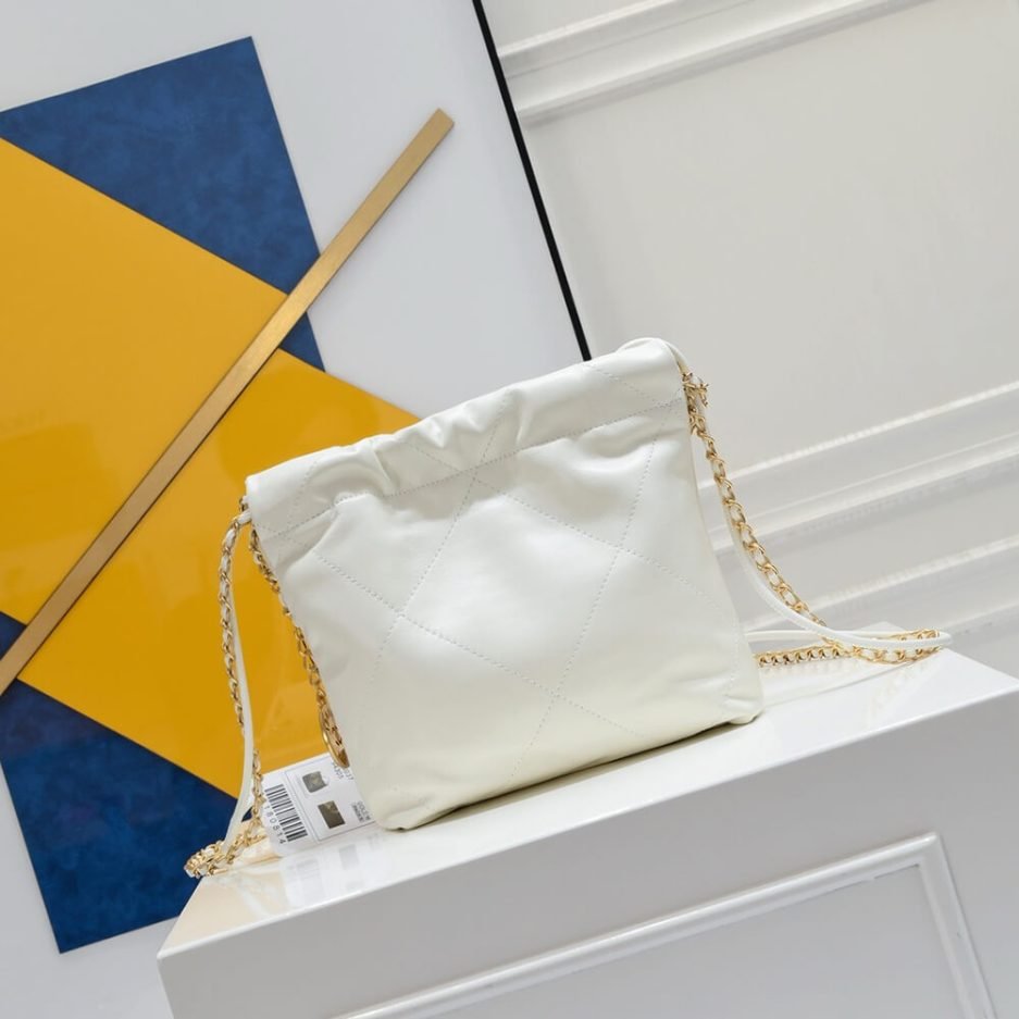 CHANEL 22 MINI HANDBAG - Image 4