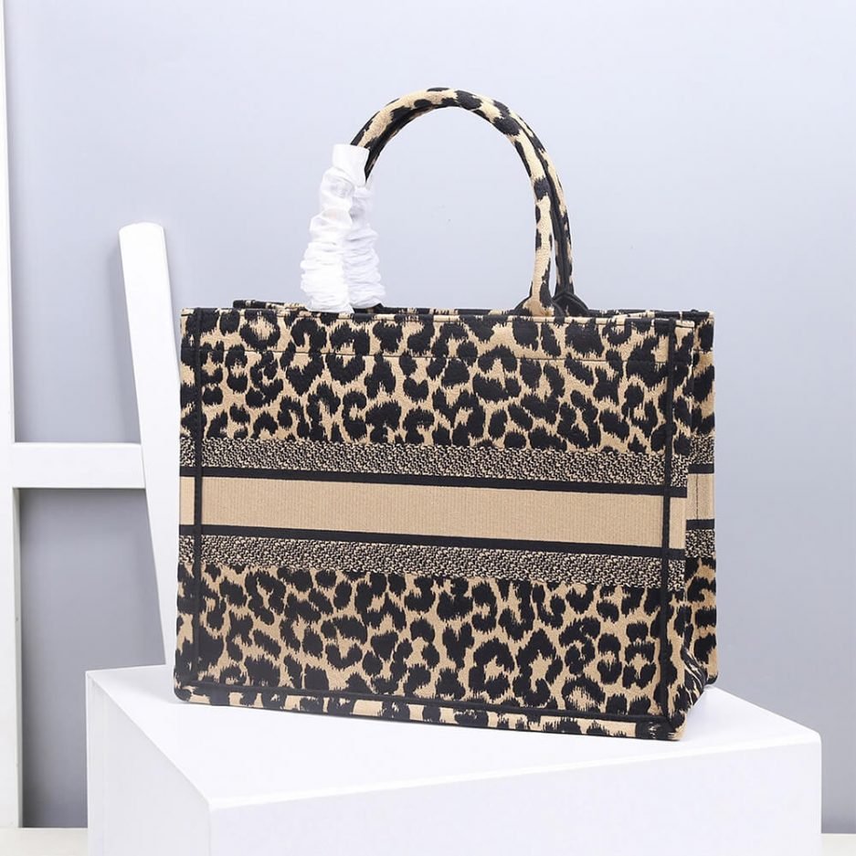 SMALL DIOR BOOK TOTE - Image 4