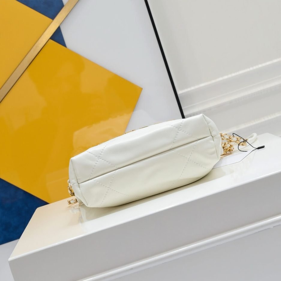 CHANEL 22 MINI HANDBAG - Image 5