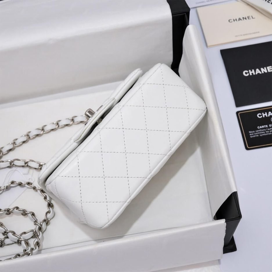 Chanel MINI FLAP BAG - Image 5