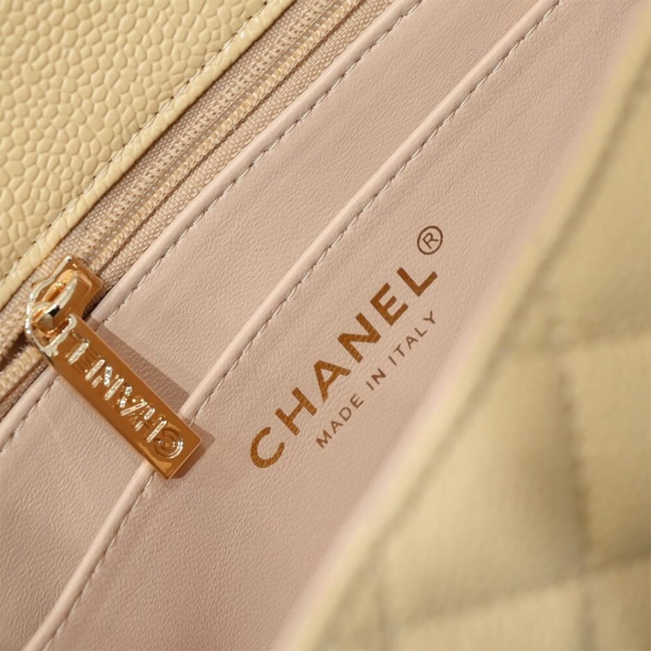 Chanel MINI FLAP BAG - Image 7