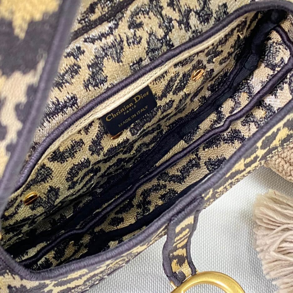 Dior SADDLE BAG - Image 7