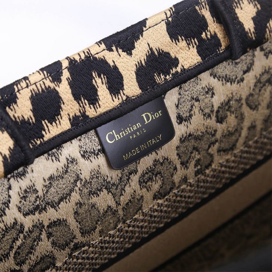 SMALL DIOR BOOK TOTE - Image 7