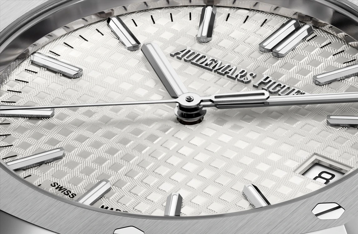 ROYAL OAK SERIES AUTOMATIC WINDING WATCH 5O ANNIVERSARY EDITION Ref. 15550ST.OO.1356ST.01(AAAAA version) - Image 2